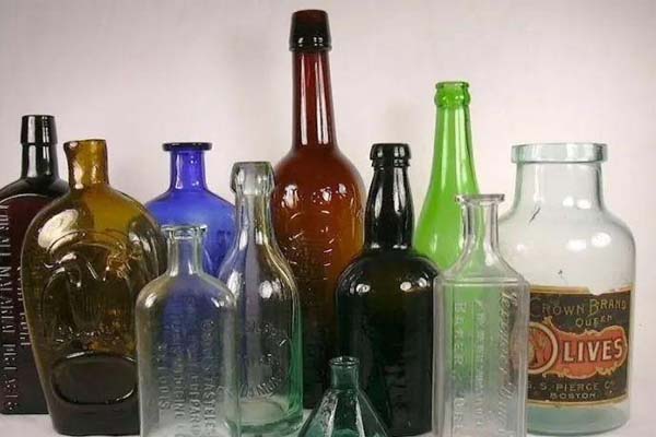 酒瓶定制行業的發展前景好不好呢?